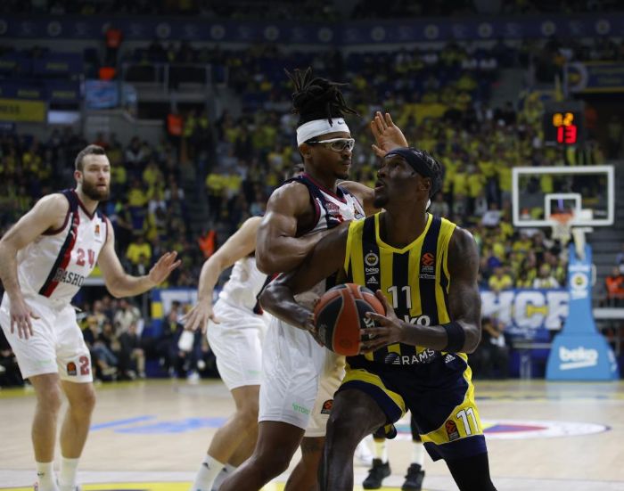 Fenerbahe Beko, stanbul'da galip