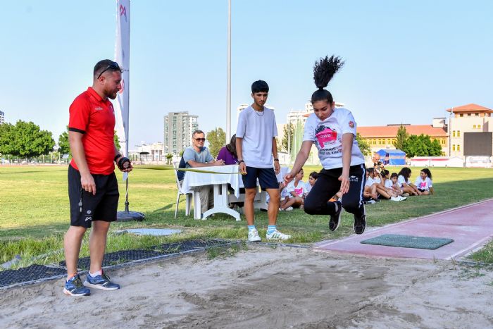 Kr iekleri Projesi yeni sporcularn seiyor