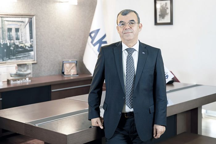 AKBde Nejdat Sin hizmet bayran devrediyor