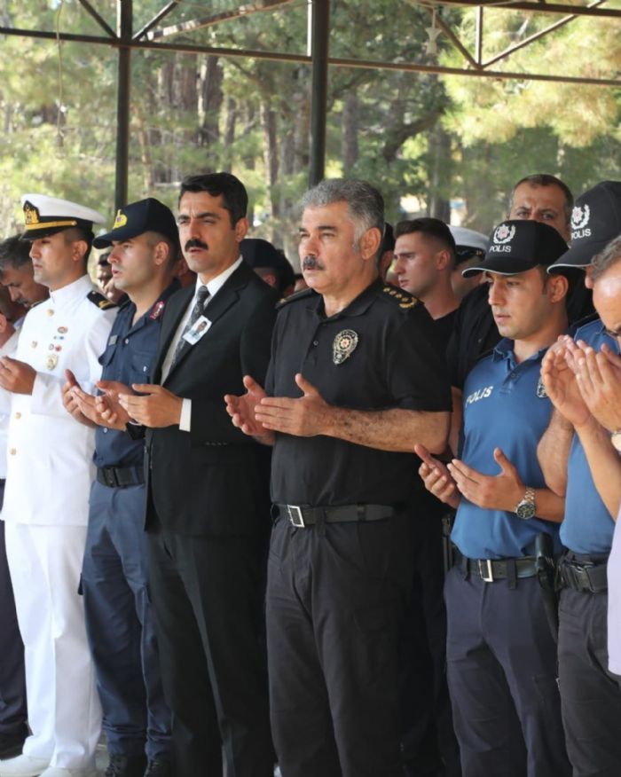 Polis memuru Eyce son yolculuuna uurland