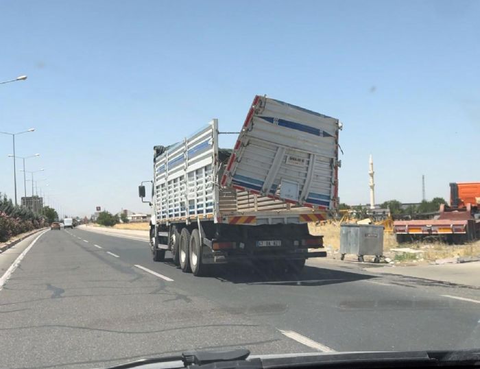 Diyarbakr-Elaz karayolunda tehlikeli yolculuk