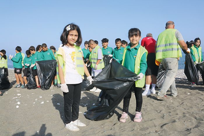 Caretta carettalarn reme alanlar temizleniyor