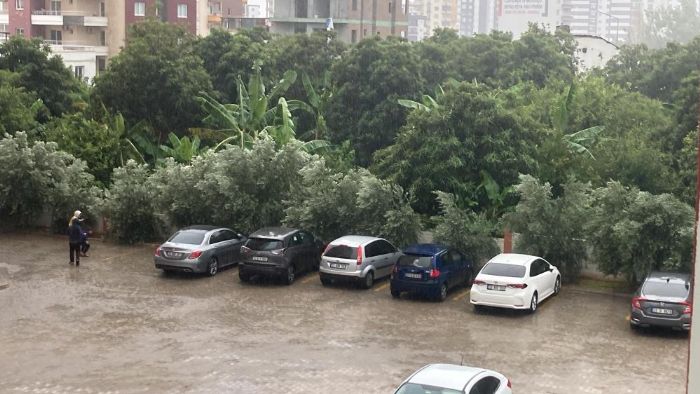 Mersin'de Toroslardan sahile kadar yamur etkili oldu