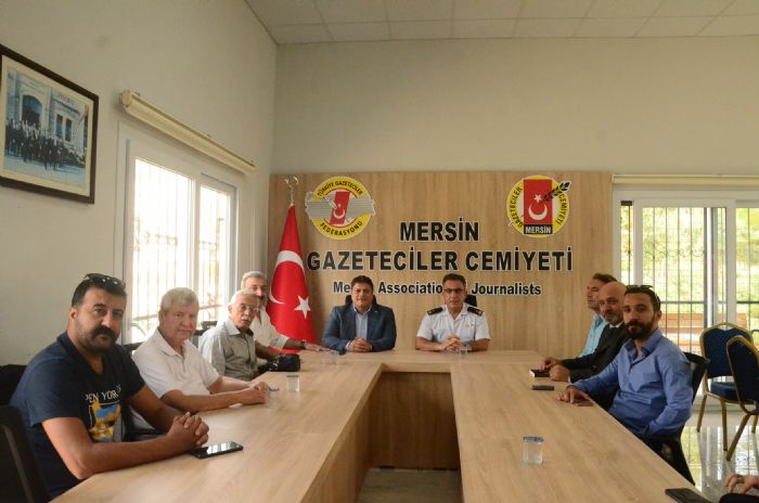 Mersin l Jandarma Komutan Tugeneral Necip arkcolu gazetecilerle bulutu