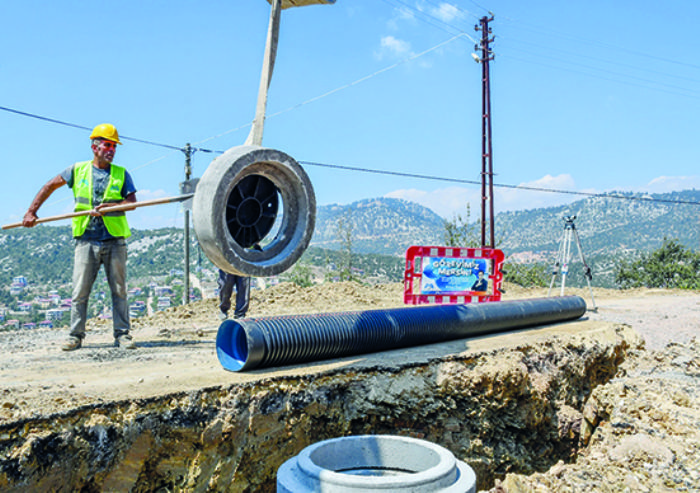 MESK, Gzne Mahallesi 1. etap kanalizasyon hatt almalarna devam ediyor