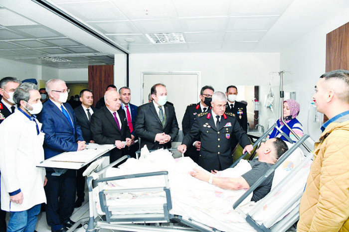 Jandarma Genel Komutan Orgeneral Arif etin Mersin’de