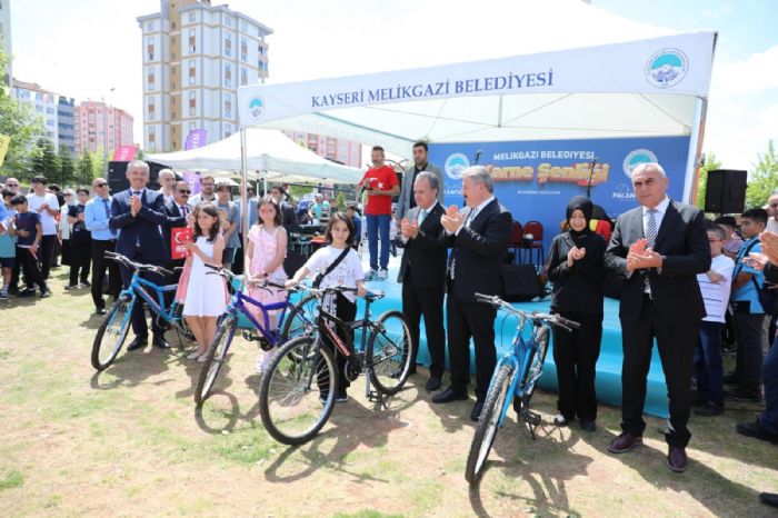 Melikgazi’nin Karne enliinde ocuklar doyasya elendi   