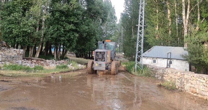 Binglde yamurun ardndan sel meydana geldi