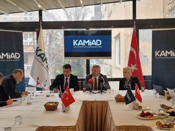 KAMAD afet konutlarn yerinde grmek iin Hatayda