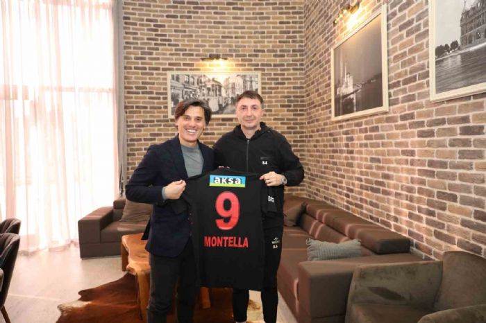 Vincenzo Montella, Karagmrk Teknik Direktr ile bir araya geldi