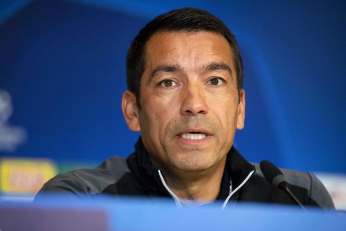 Beikta'n yeni teknik direktr Giovanni van Bronckhorst