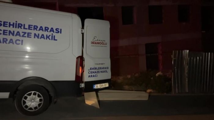 Pendik'te inaatn 6. katndan den ii hayatn kaybetti