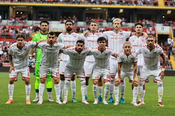 Sivasspor bu sezon ligdeki ilk galibiyetini ald