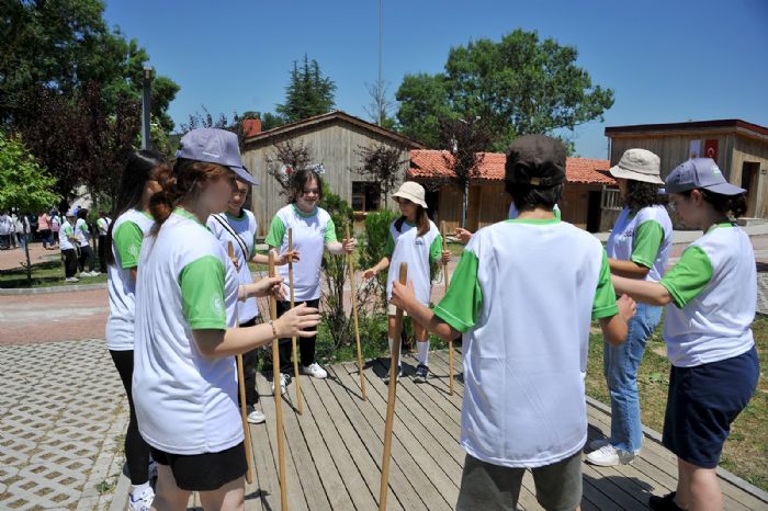 Genlik ve Kltr Kamplarna byk ilgi