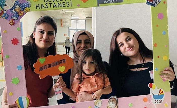 Silopi Devlet Hastanesi, Anne St ile Beslenmenin nemine Dikkat ekiyor