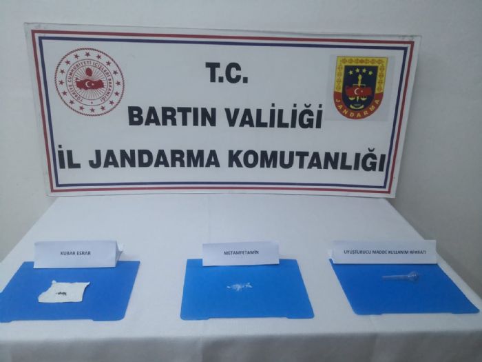 Bartnda Jandarma ekiplerinden uyuturucu operasyonu