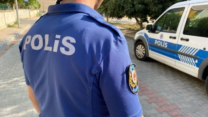 Unutkan ev sahibi altnlarn bulamaynca polis ekiplerini alarma geirdi