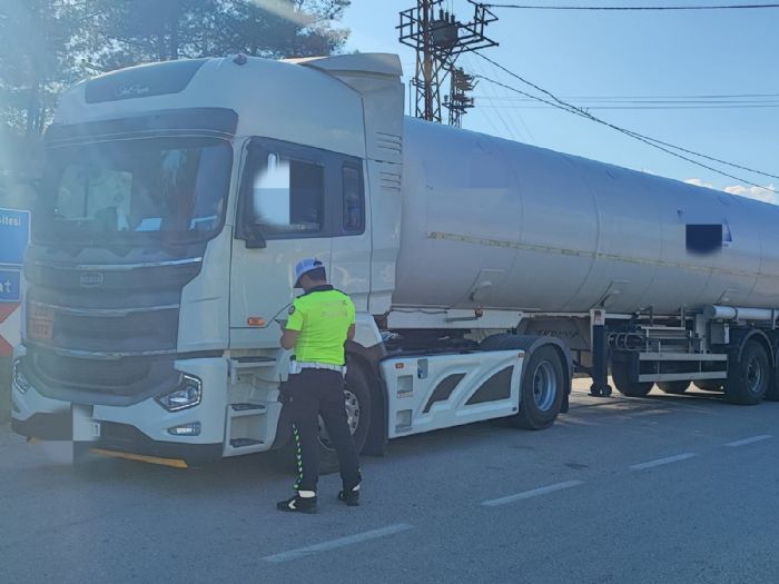 Ekipler, tanker srclerine bilgi verdi