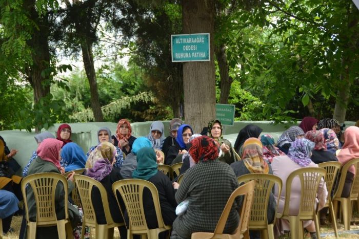 Bigadi'de Altkaraaa Dedesi hayr yapld