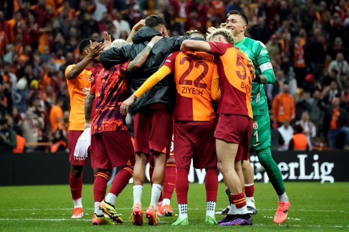  Galatasaray yenilmezlik serisini 23 yapt