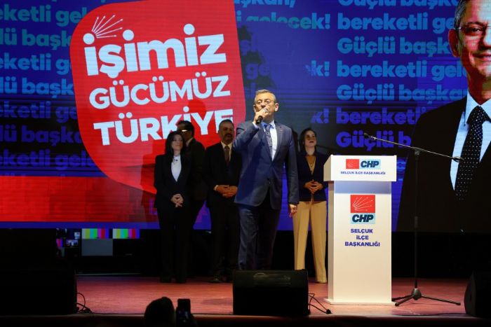 CHP Lideri zel, Seluk adaynn tantm toplantsna katld