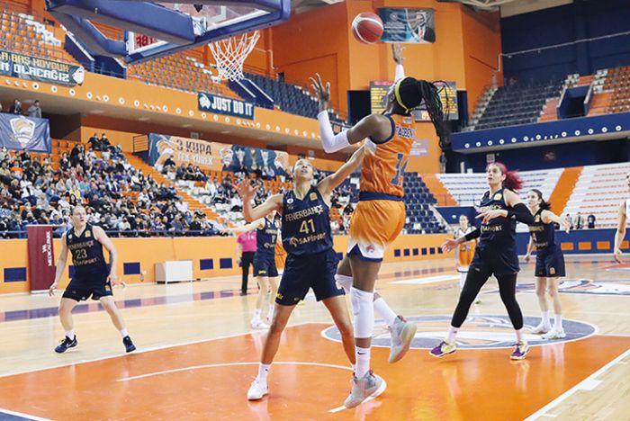 BK Mersin Yeniehir Belediyesi - Fenerbahe Safiport: 73-80