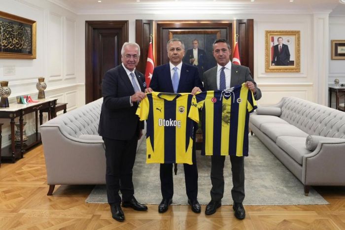 Bakan Yerlikaya, Fenerbahe Spor Kulb Bakan Ali Kou kabul etti