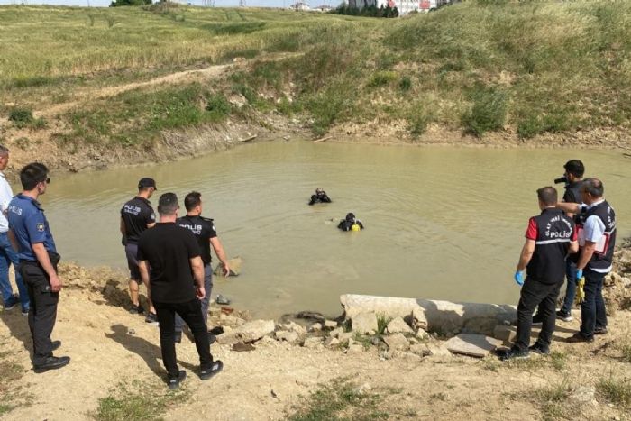 Tekirda’da 14 yandaki ocuk serinlemek iin girdii glette bouldu