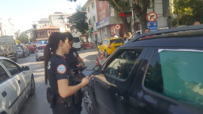 Afyonkarahisar polisinden asayi ve trafik denetimi