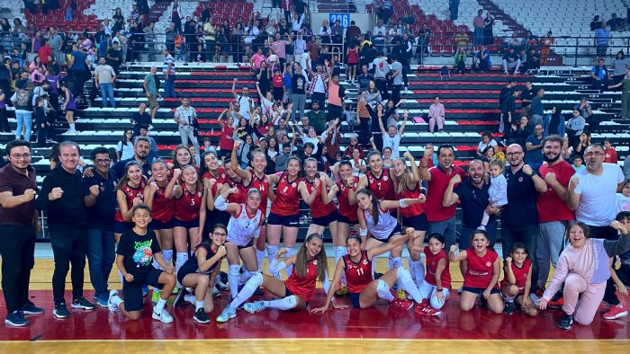  Antalyaspor voleybol takm galip ayrld