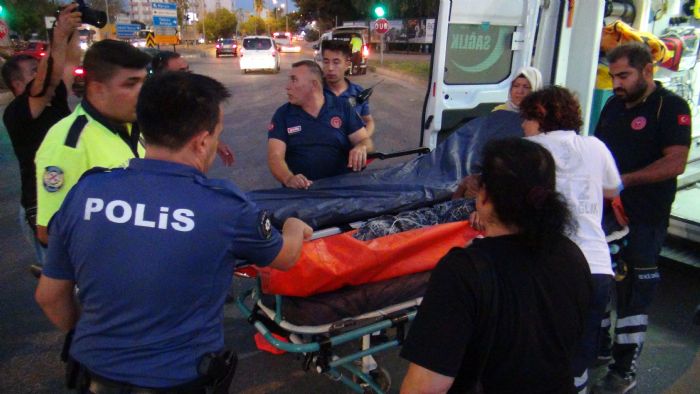 Silifke'de hasta tayan ambulans kaza yapt