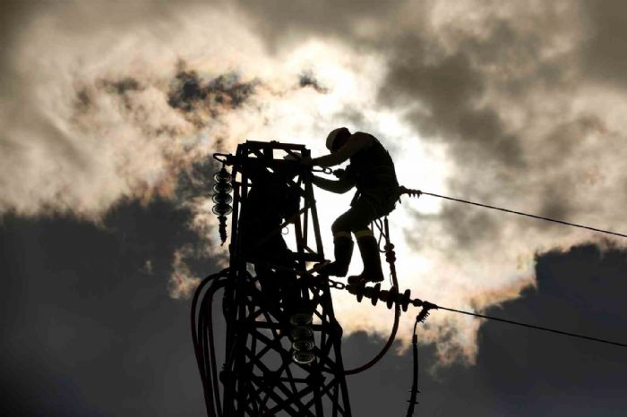 Akdenizde ar scaklar elektrik tketimine her gn yeni rekor krdryor