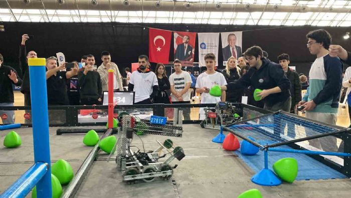 Gelecein mhendisleri robot tasarlad