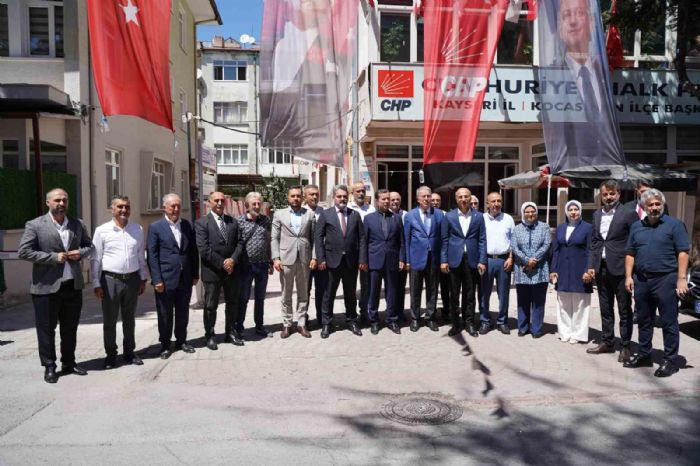 AK Parti Kayseri Tekilatndan MHP ve CHPye ziyaret