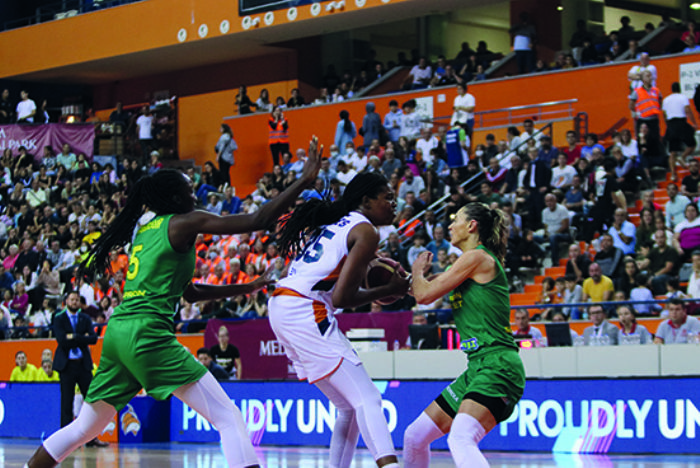 FIBA Kadnlar Avrupa Ligi ukurova Basketbol Yeniehir Belediyesi: 50 - Sopron Basket: 75