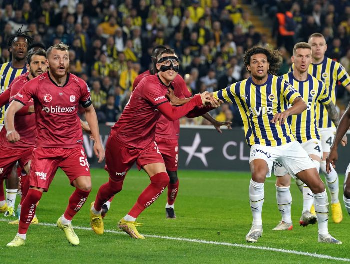 Fenerbahe, Sivasspor deplasmannda